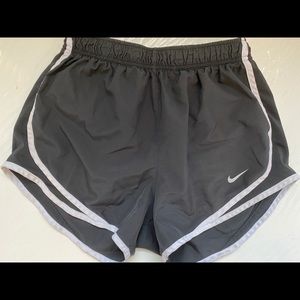 Nike Dry Tempo Shorts